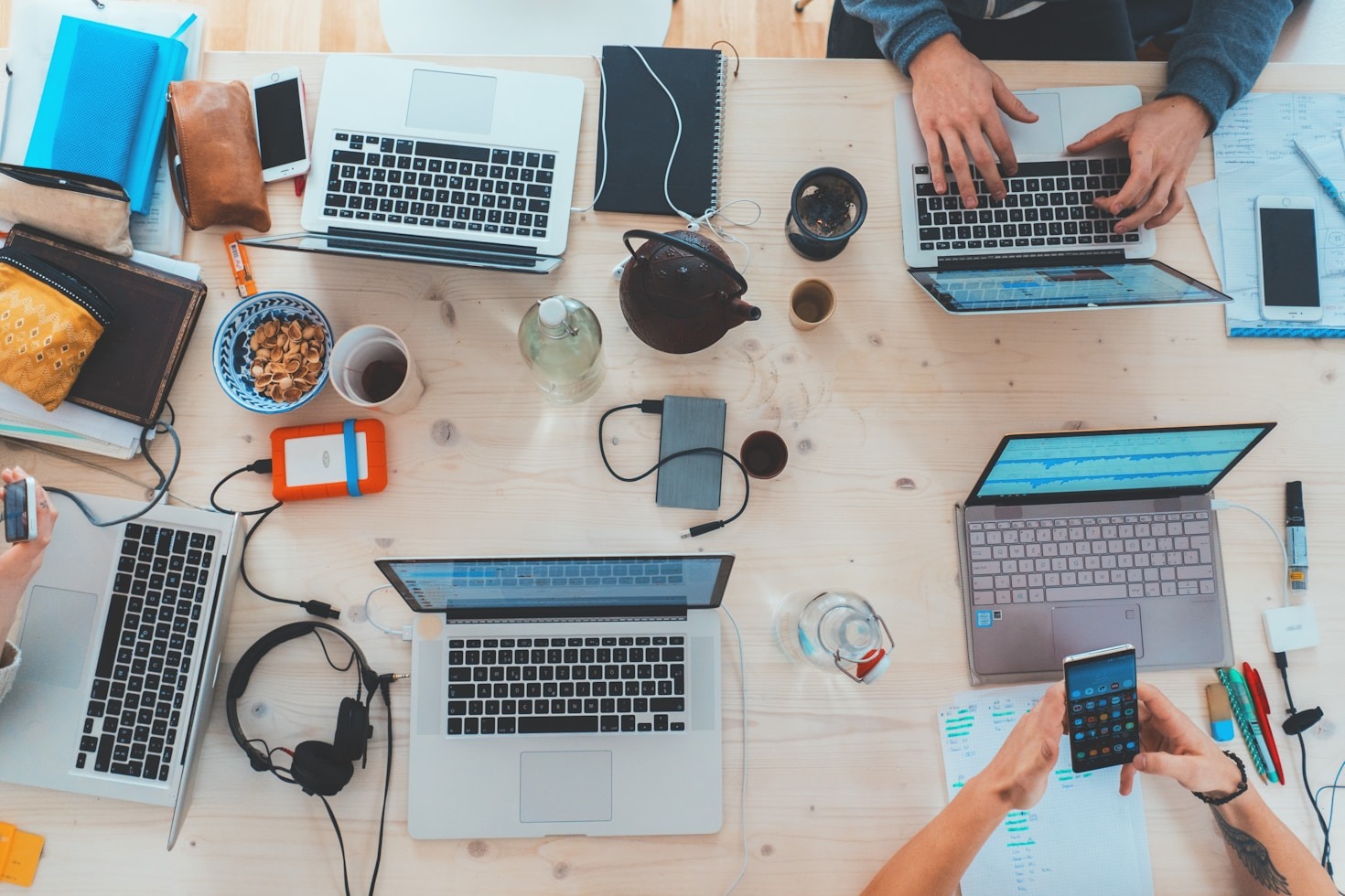 Why Professionals Are Choosing Dexly for Efficiency